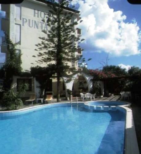 Hotel Punta Faro Capo Vaticano Exterior photo